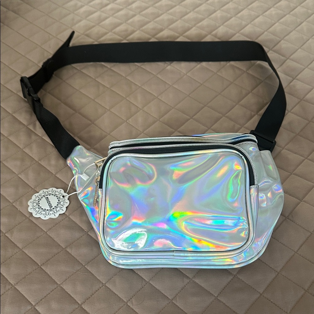 Holographic Silver Belt Bag by MILOOD